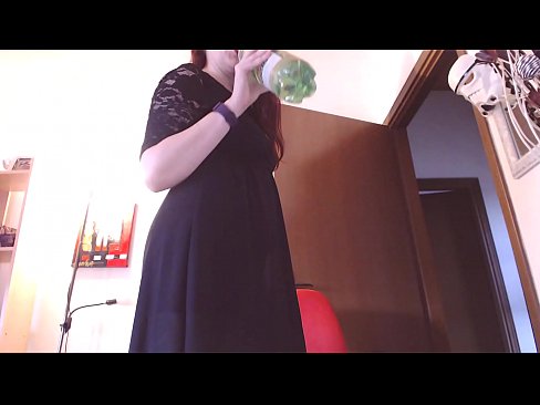 ❤️ Pokorni rob koji voli prljave i sočne gaćice primoran je da masturbira nakon što pogleda ovaj video! ❤❌ Jebanje na bs.hentaiteca.ru ️❤